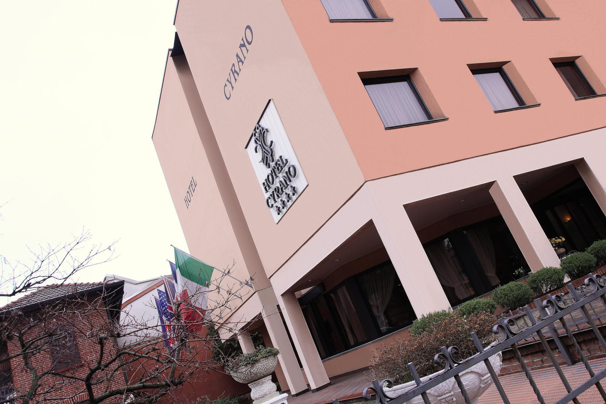 Hotel Cyrano Saronno Exterior foto